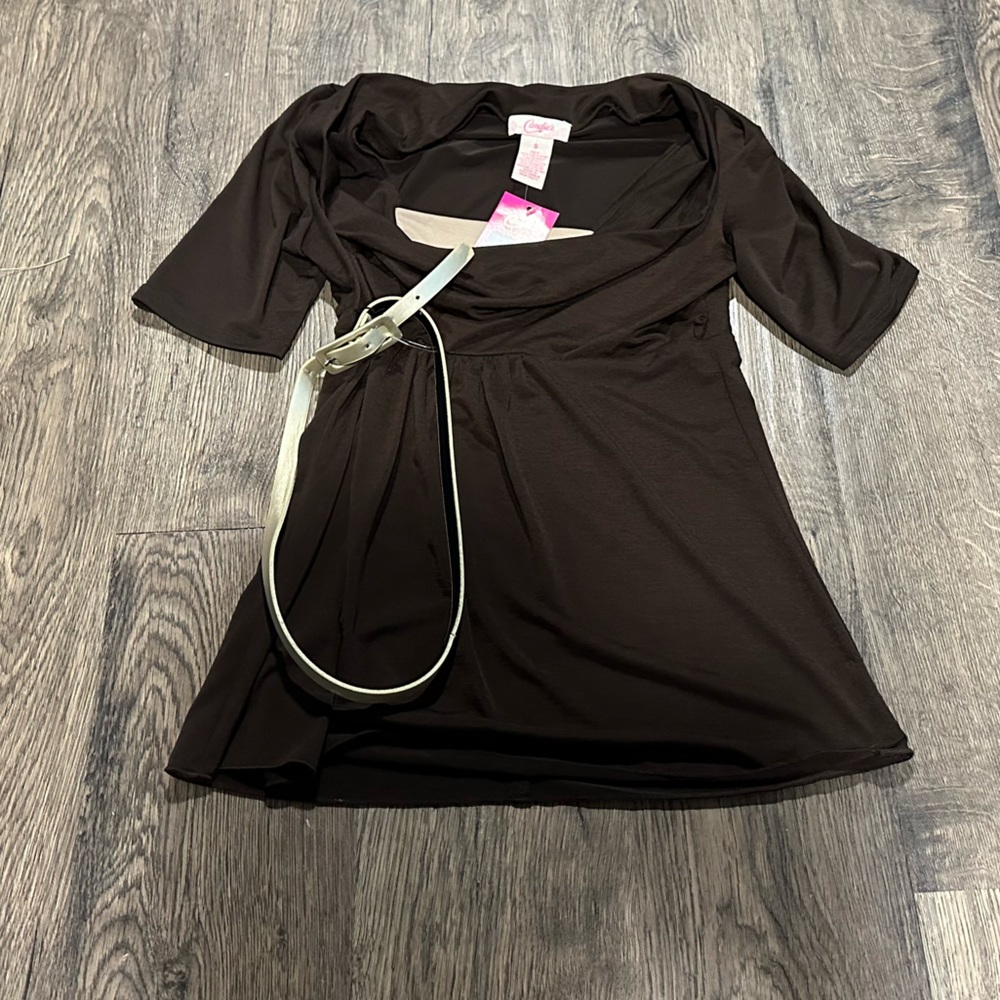 Women's brand new with belt, size small, brown, Candies short sleeved top.